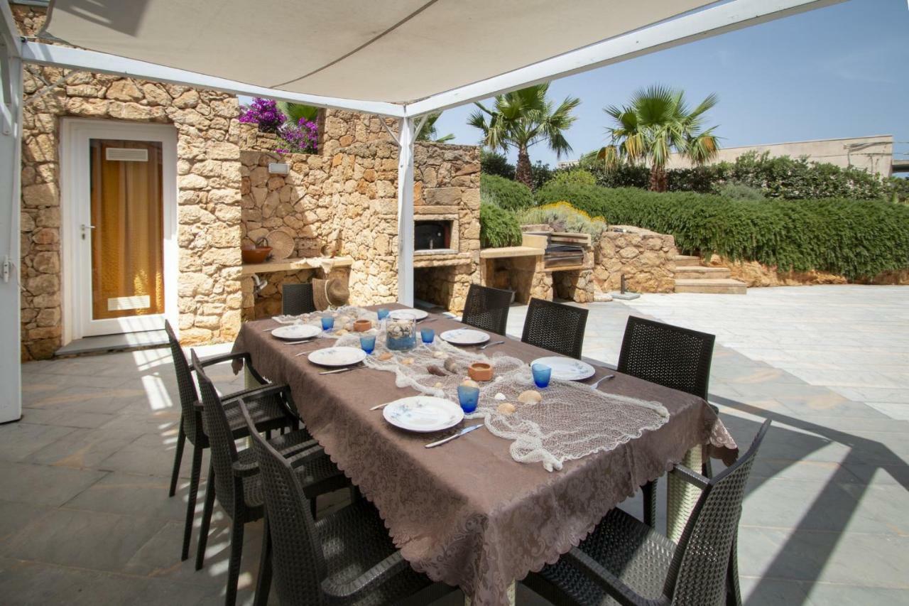 Villa Afrodite | Luxury Villa And Pool 쿠스토나치 외부 사진