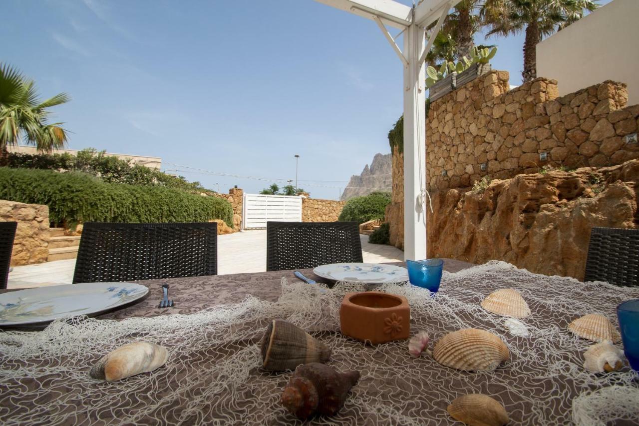 Villa Afrodite | Luxury Villa And Pool 쿠스토나치 외부 사진