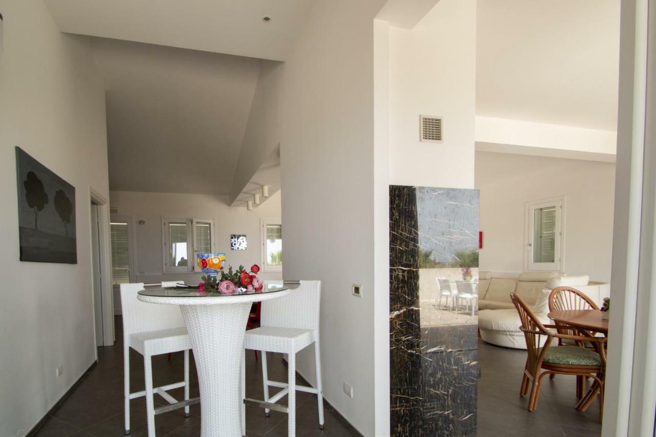 Villa Afrodite | Luxury Villa And Pool 쿠스토나치 외부 사진